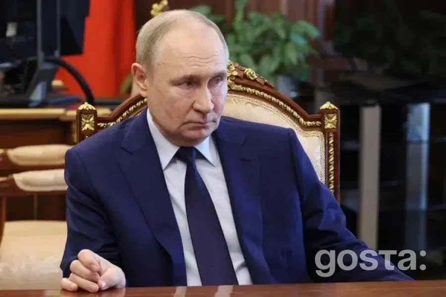 Мирні переговори між РФ і Україною під загрозою: Путін не підтримує формат "троє на одного"