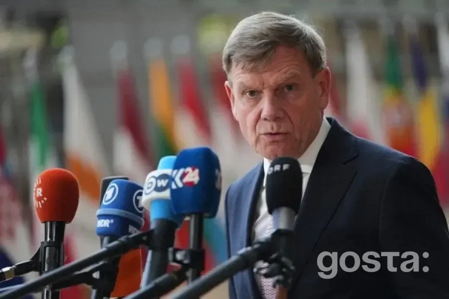 Німеччина обирає дипломатію замість військової присутності