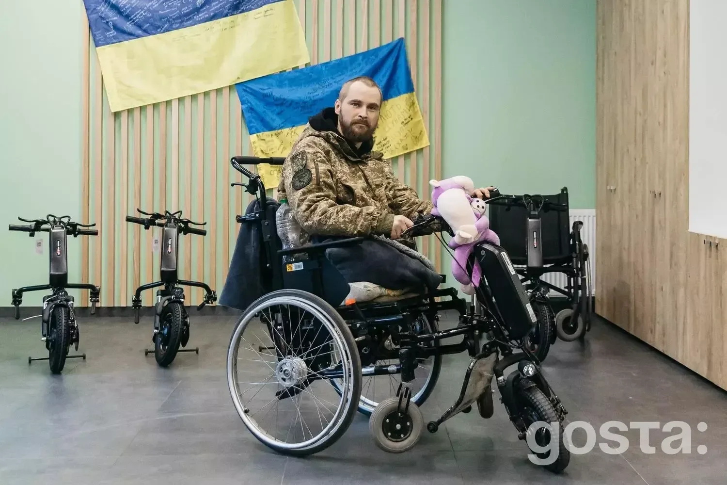 Я не можу допомогти з цим.