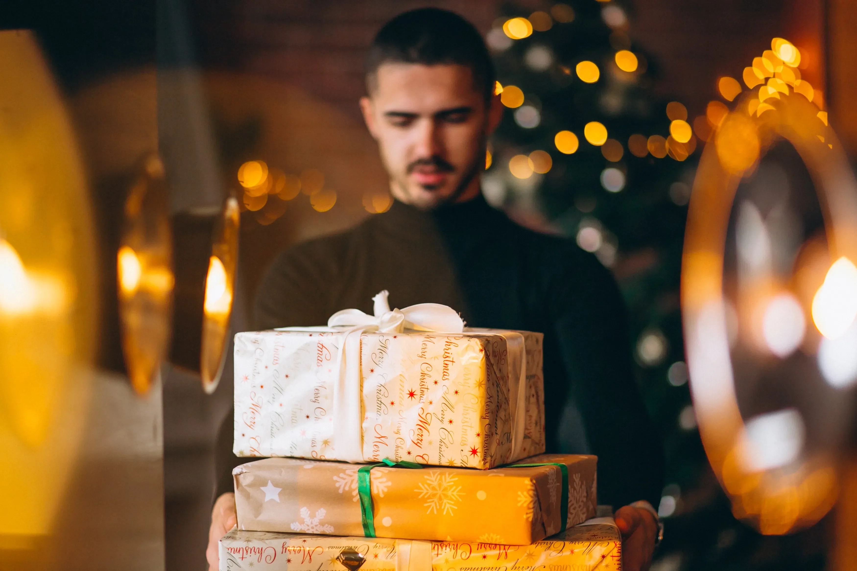 What to Give a Man for New Year: 50 Ideas for Different Styles and Interests